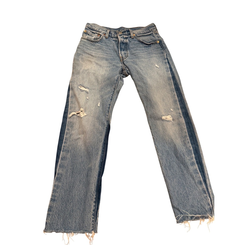 Levis 501 High Rise Straight Leg Distressed Light Wash W26